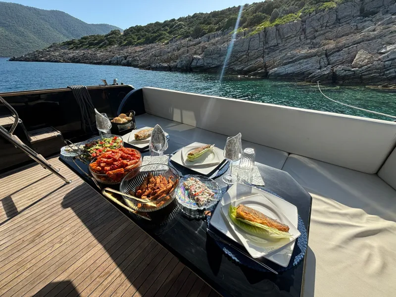Yacht Thumbnail