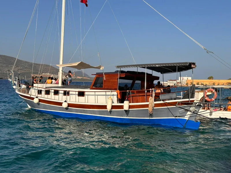 Yacht Thumbnail